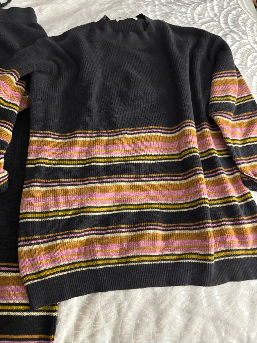 NATURAL LIFE Black Ribbed Knit Sweater - Picture 2 of 7